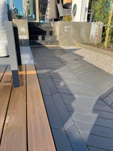 Opritsteen 40x8x8cm RMN Punto Nero A. van Elk BV